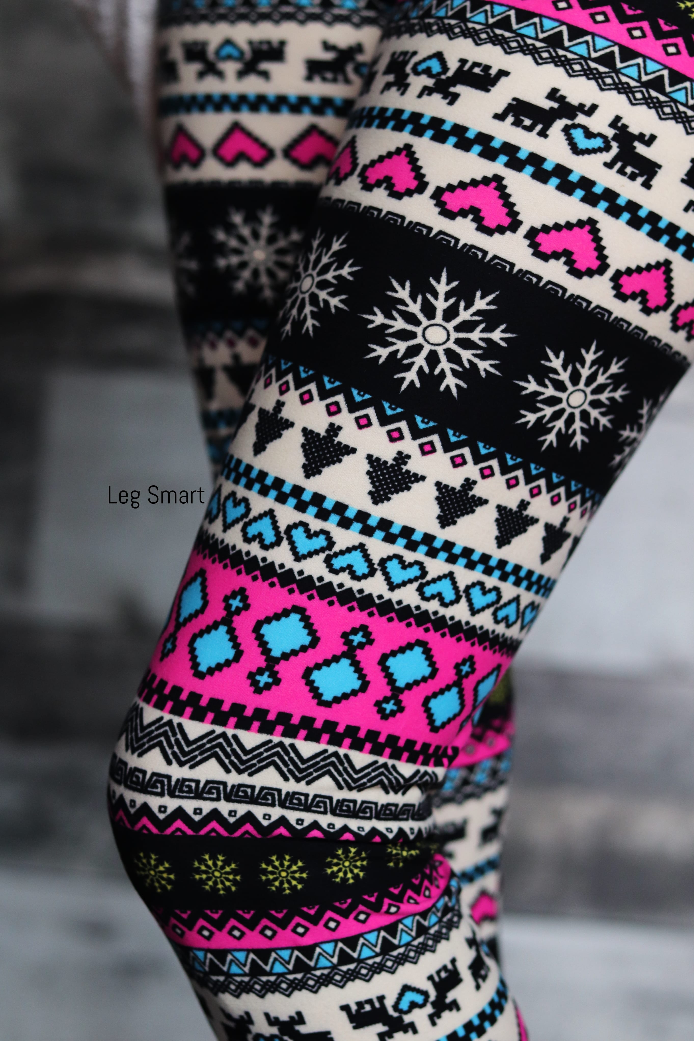 Blue Snowflake Christmas Leggings – Leg Smart