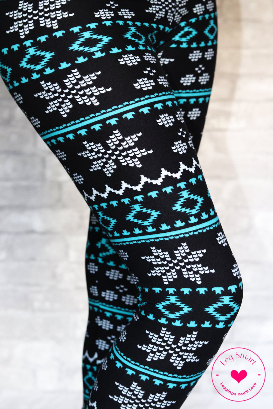 Black Wonderful Festive Christmas Leggings - Plus Size