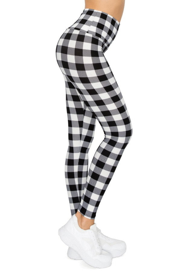 LEG-R {On Another Page} Black Checkered Leggings EXTENDED PLUS