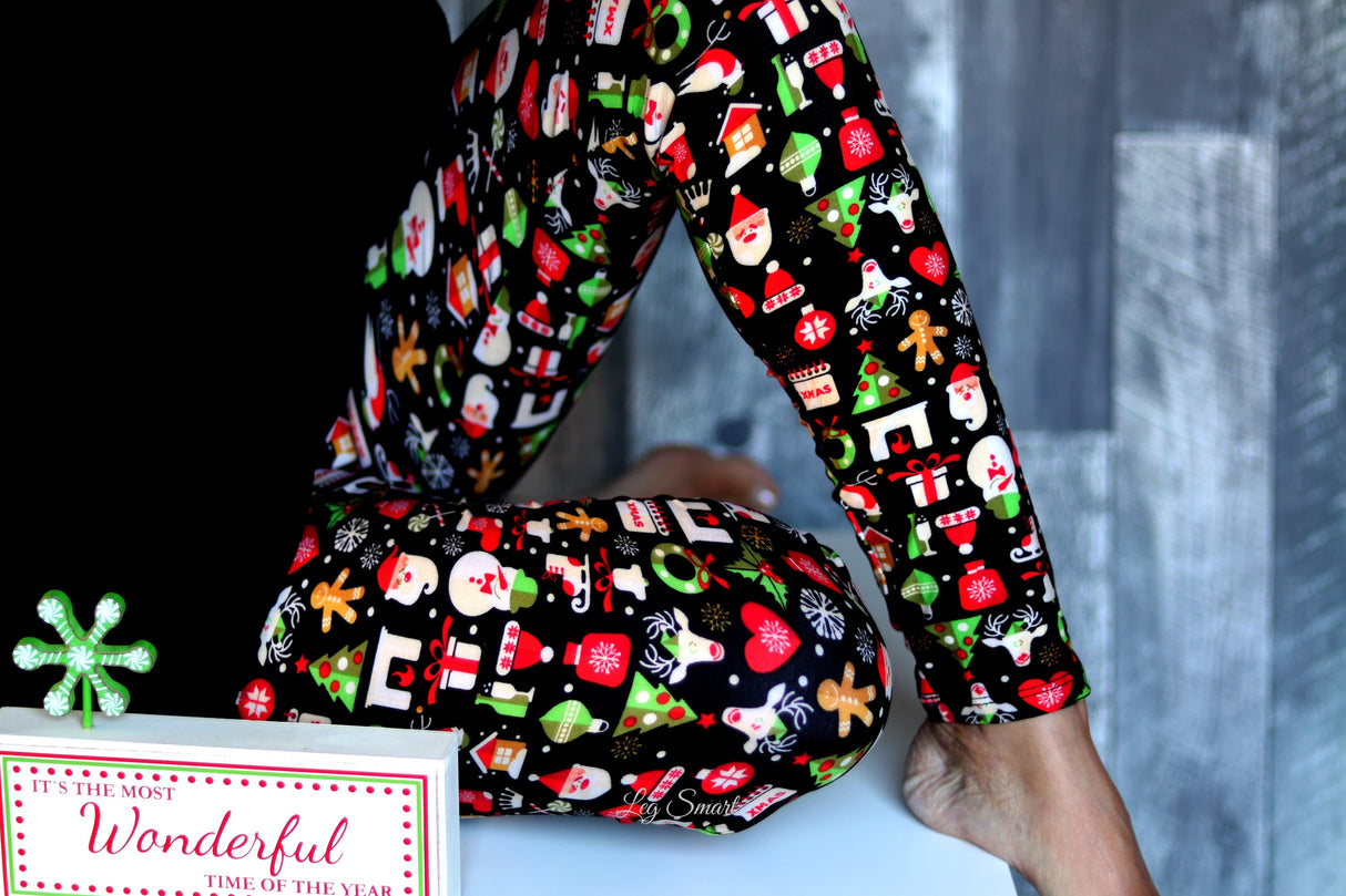 Everything Christmas Leggings