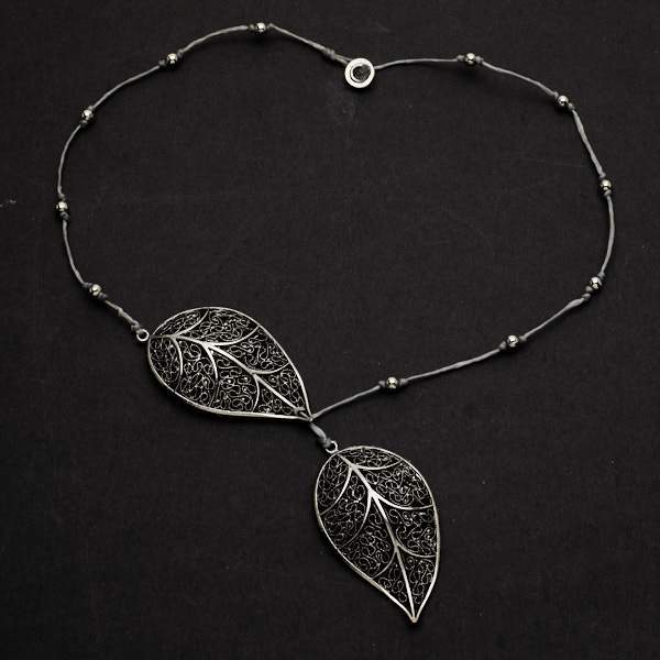 Collier Double Feuille en Plaqué Argent